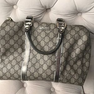 Authentic GUCCI bag